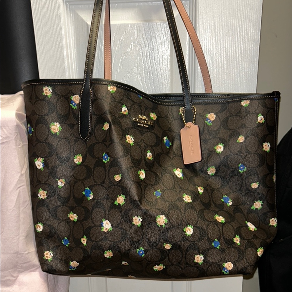 Coach Signature Flower Print Tote Bag
